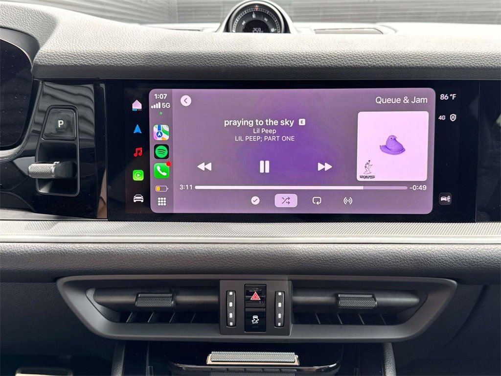 Certified 2025 Porsche Cayenne S image 21