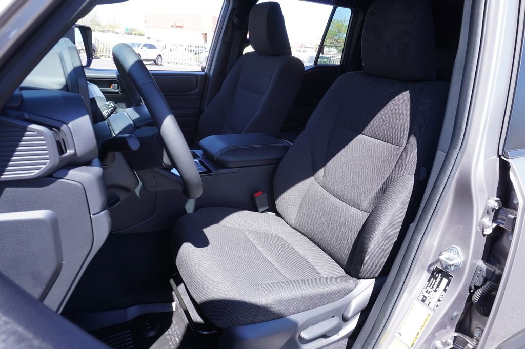 Used 2025 Toyota Land Cruiser 1958 image 13