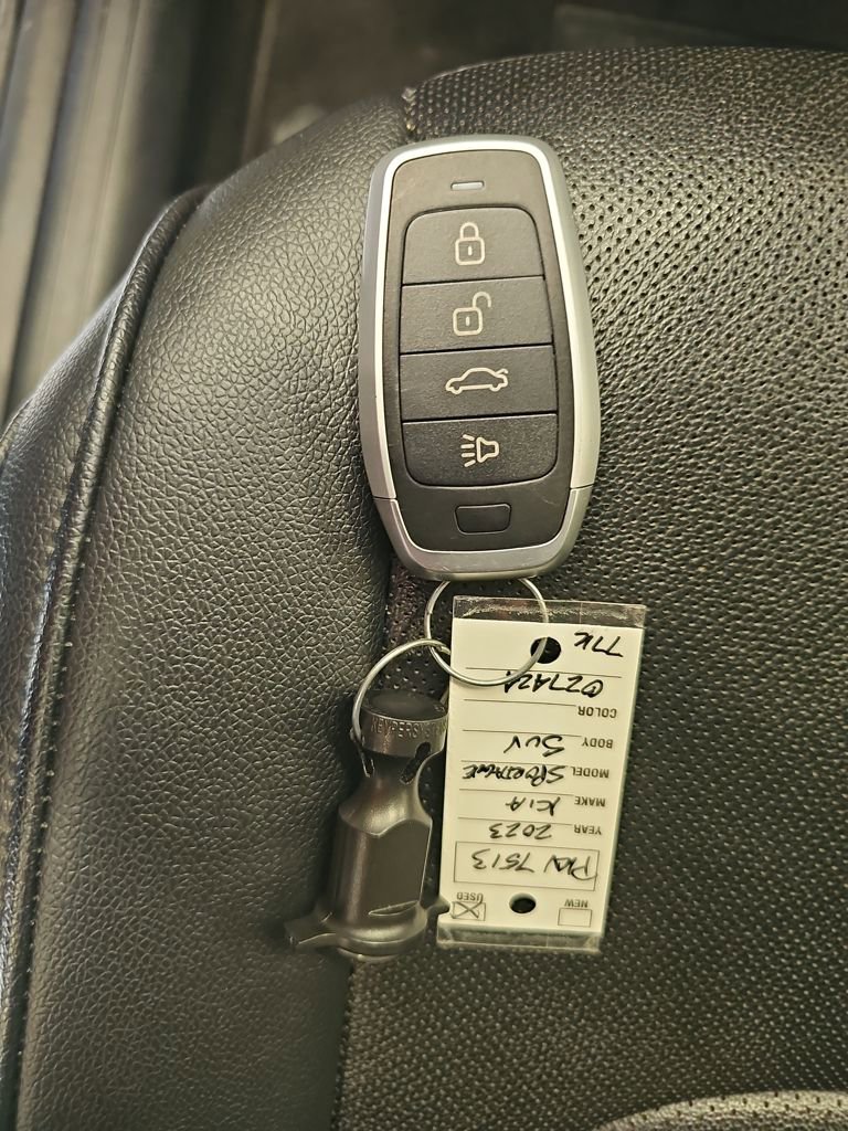 Certified 2023 Kia Sportage EX image 36