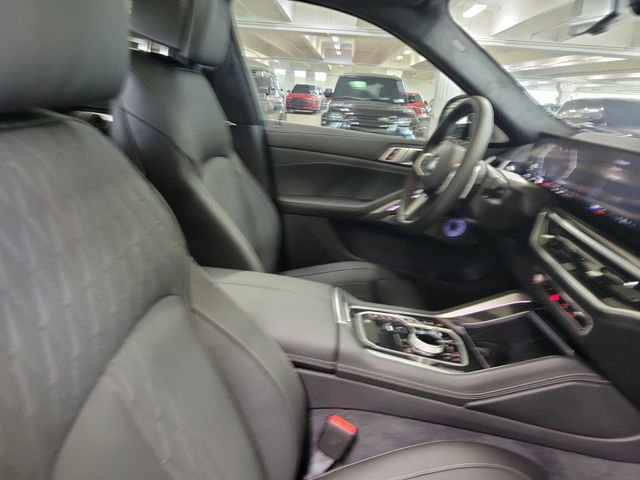 Used 2025 BMW X6 M60i image 34