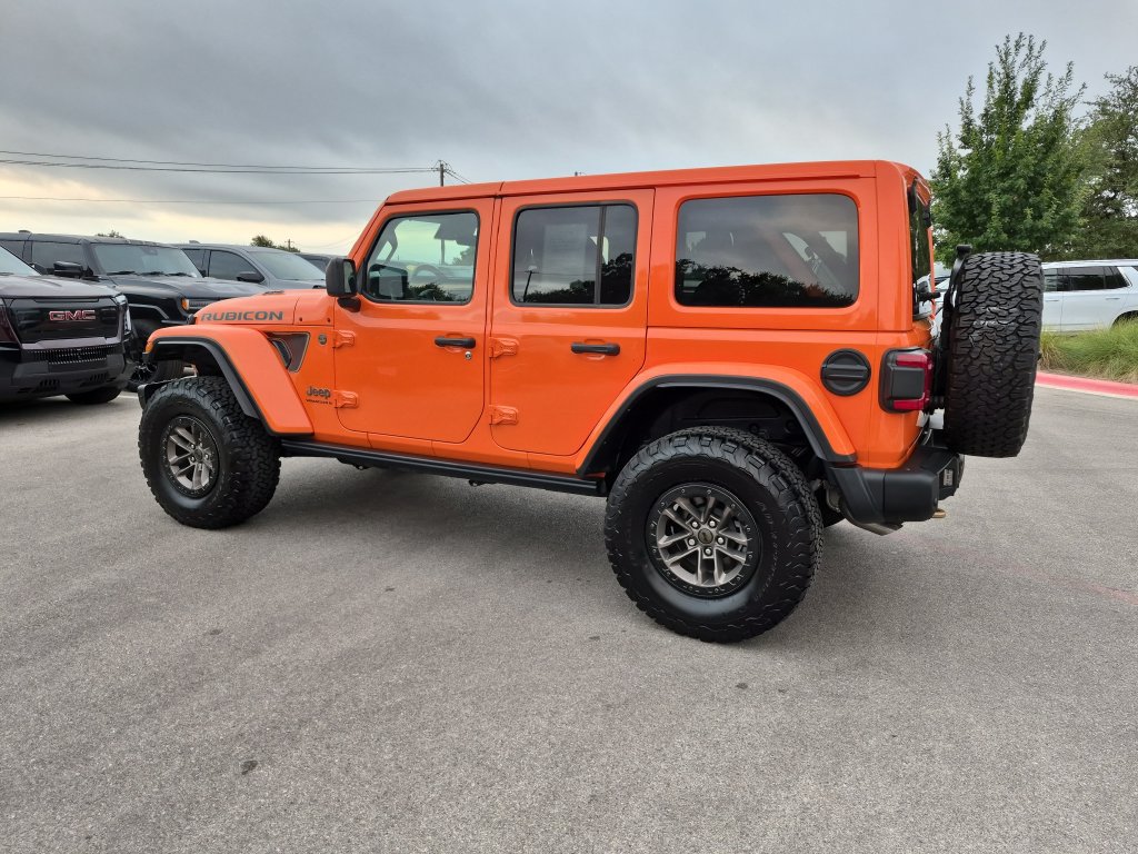 Used 2025 Jeep Wrangler Unlimited Rubicon 392 AWD/4WD image 6