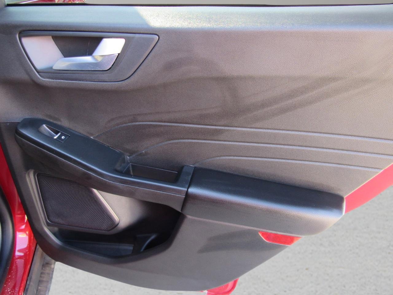 Used 2024 Ford Escape ST-Line image 36