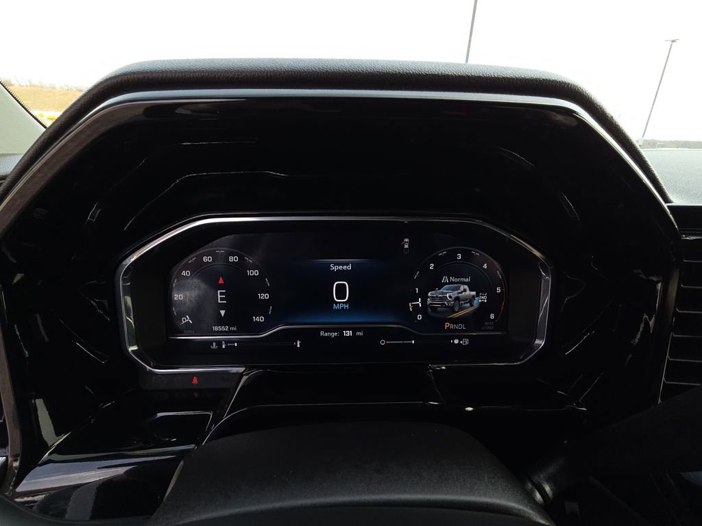 Used 2024 Chevrolet Silverado 3500 LT image 17