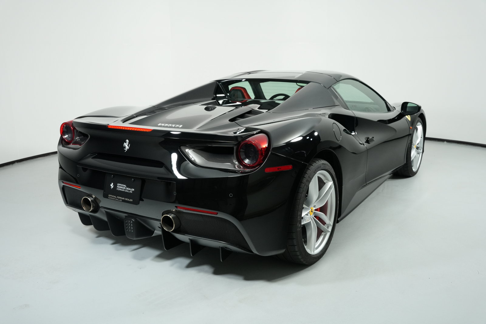Certified 2017 Ferrari 488 Spider RWD image 15