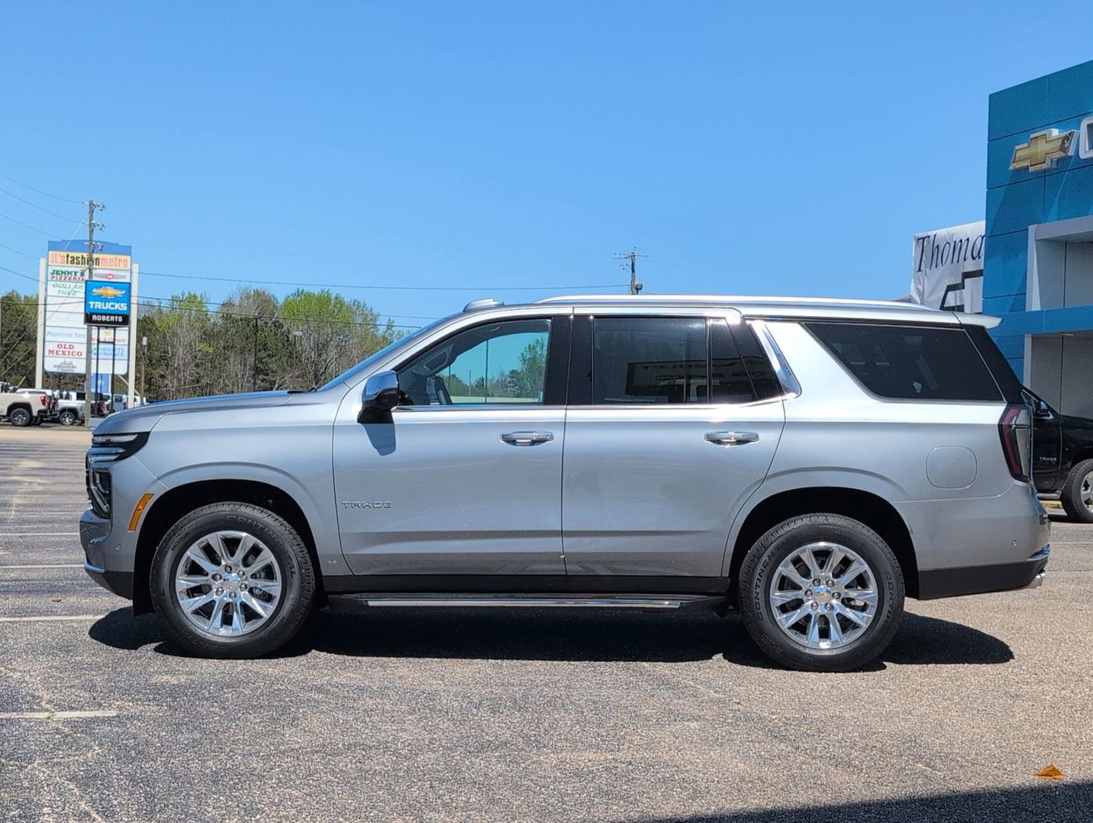 New 2026 Chevrolet Tahoe Premier image 2