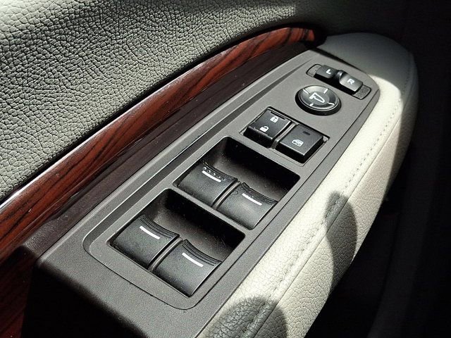 Used 2014 Acura MDX SH-AWD w/ Technology Package image 30