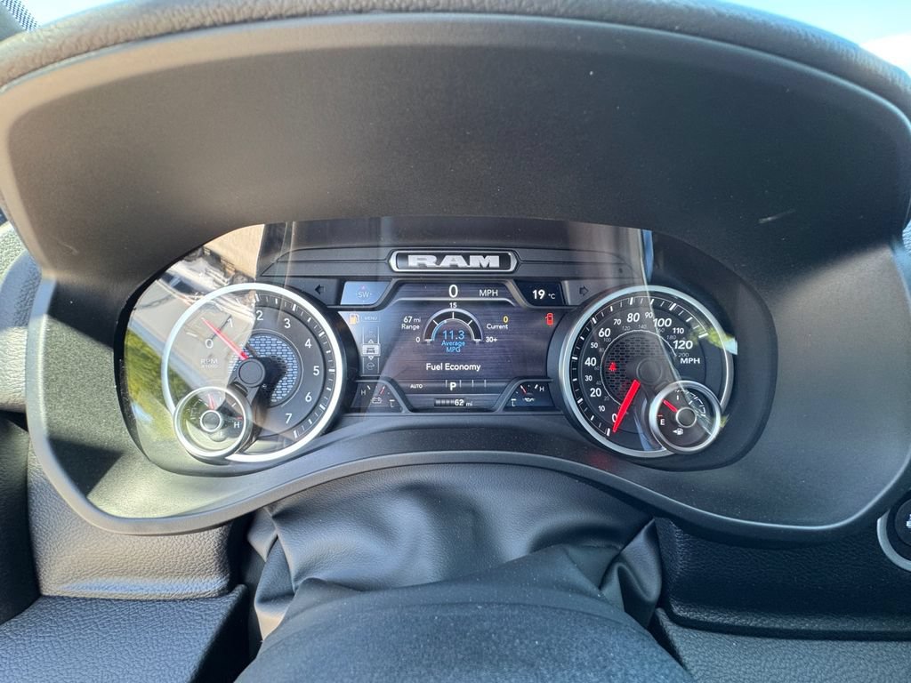 New 2026 RAM 1500 Big Horn AWD/4WD image 24