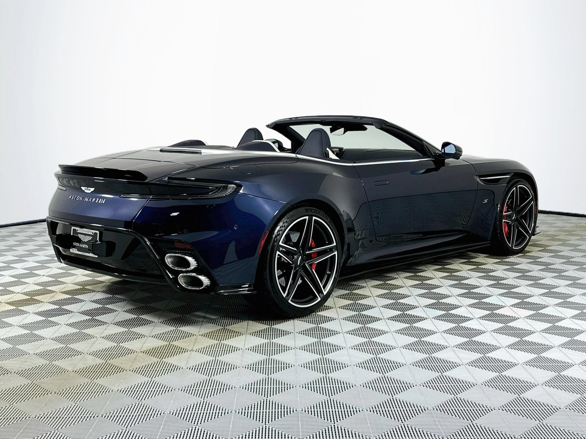 New 2026 Aston Martin DB12 Convertible RWD image 5