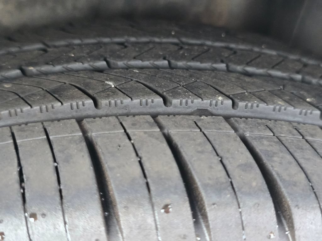 Certified 2019 Toyota Corolla XSE FWD image 10
