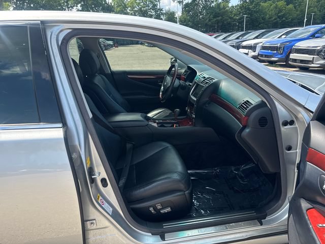 Used 2009 Lexus LS 460 AWD image 10