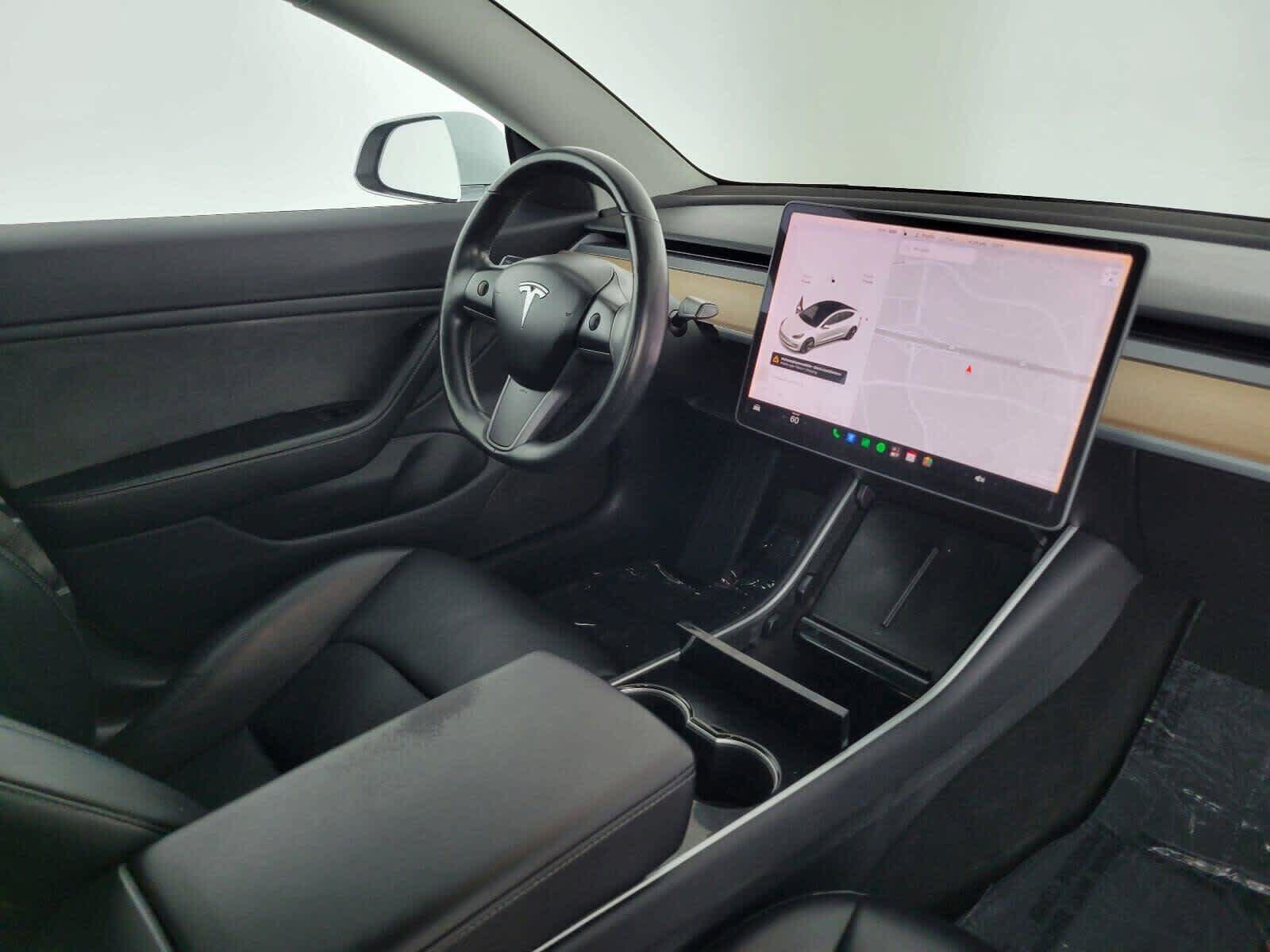 Used 2018 Tesla Model 3 Long Range RWD image 11