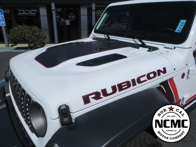 Used 2024 Jeep Wrangler Unlimited Rubicon w/ Technology Group AWD/4WD image 12
