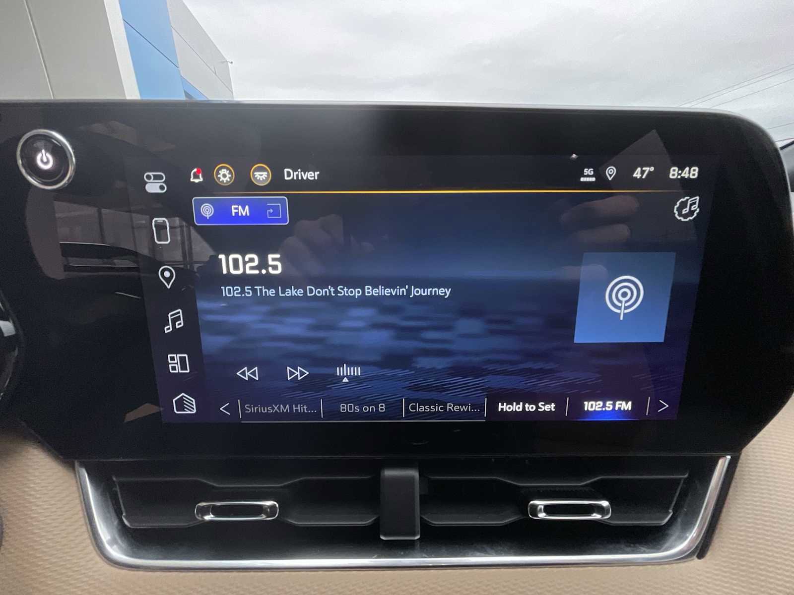 Used 2025 Chevrolet Equinox ACTIV w/ Safety and Technology Package image 13