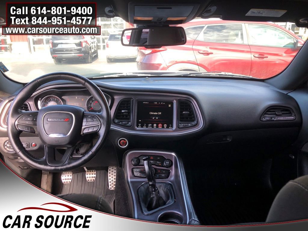 Used 2015 Dodge Challenger R/T w/ Quick Order Package 22B R/T image 9