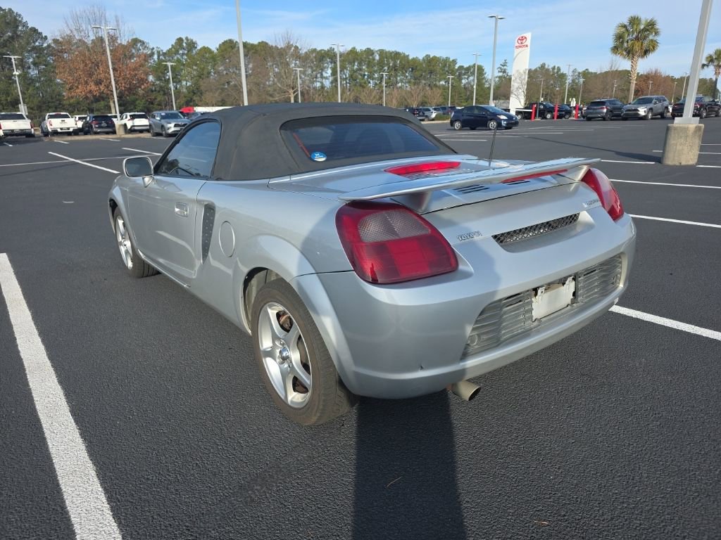 Used 2000 Toyota MR2 Base image 5