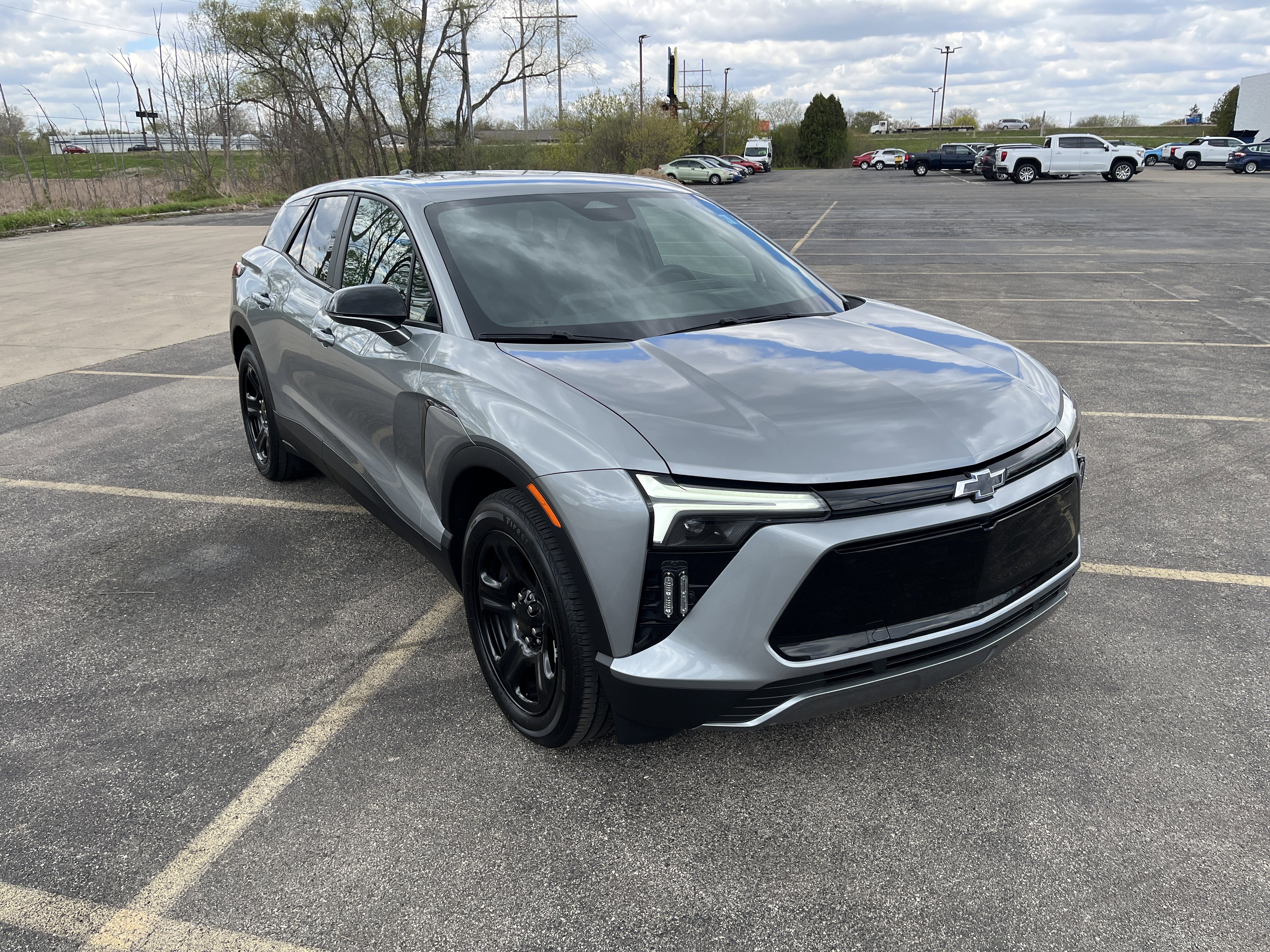 Used 2025 Chevrolet Blazer EV AWD Police image 8