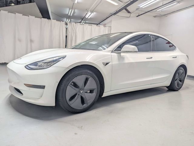 Used 2019 Tesla Model 3 Standard Range Plus image 5