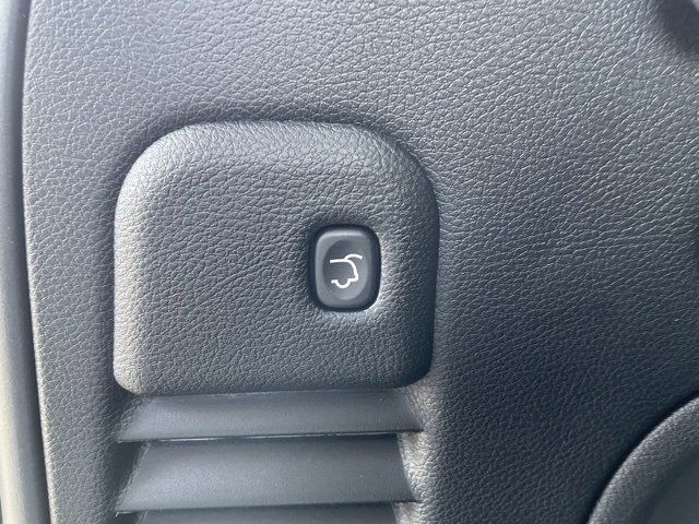 Used 2021 Jeep Grand Cherokee Laredo X image 30