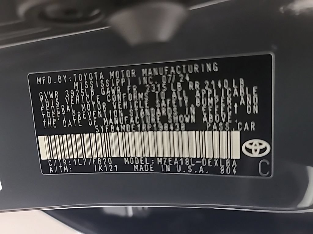 Used 2024 Toyota Corolla LE w/ LE Convenience Package FWD image 39