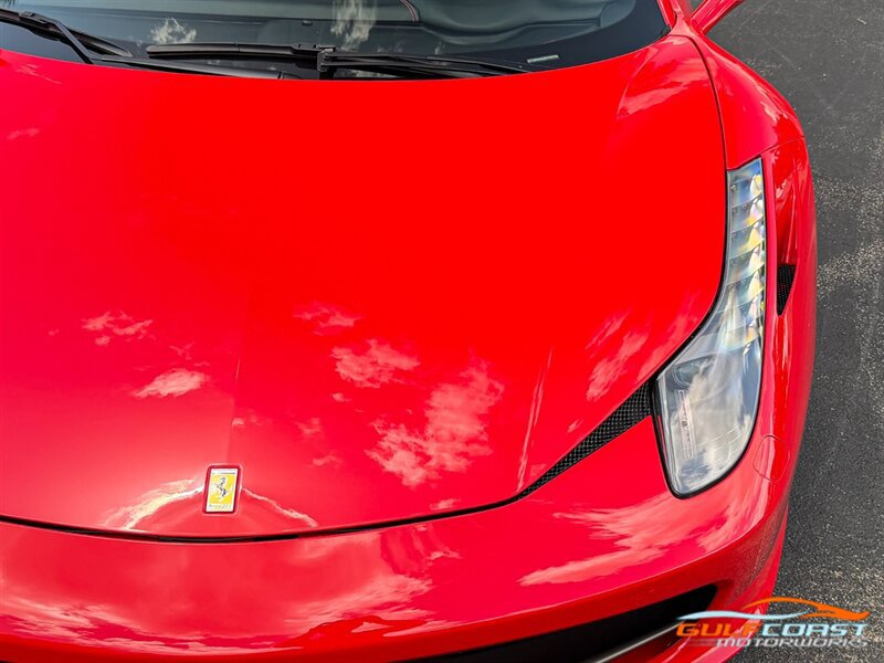 Used 2013 Ferrari 458 Spider RWD image 5