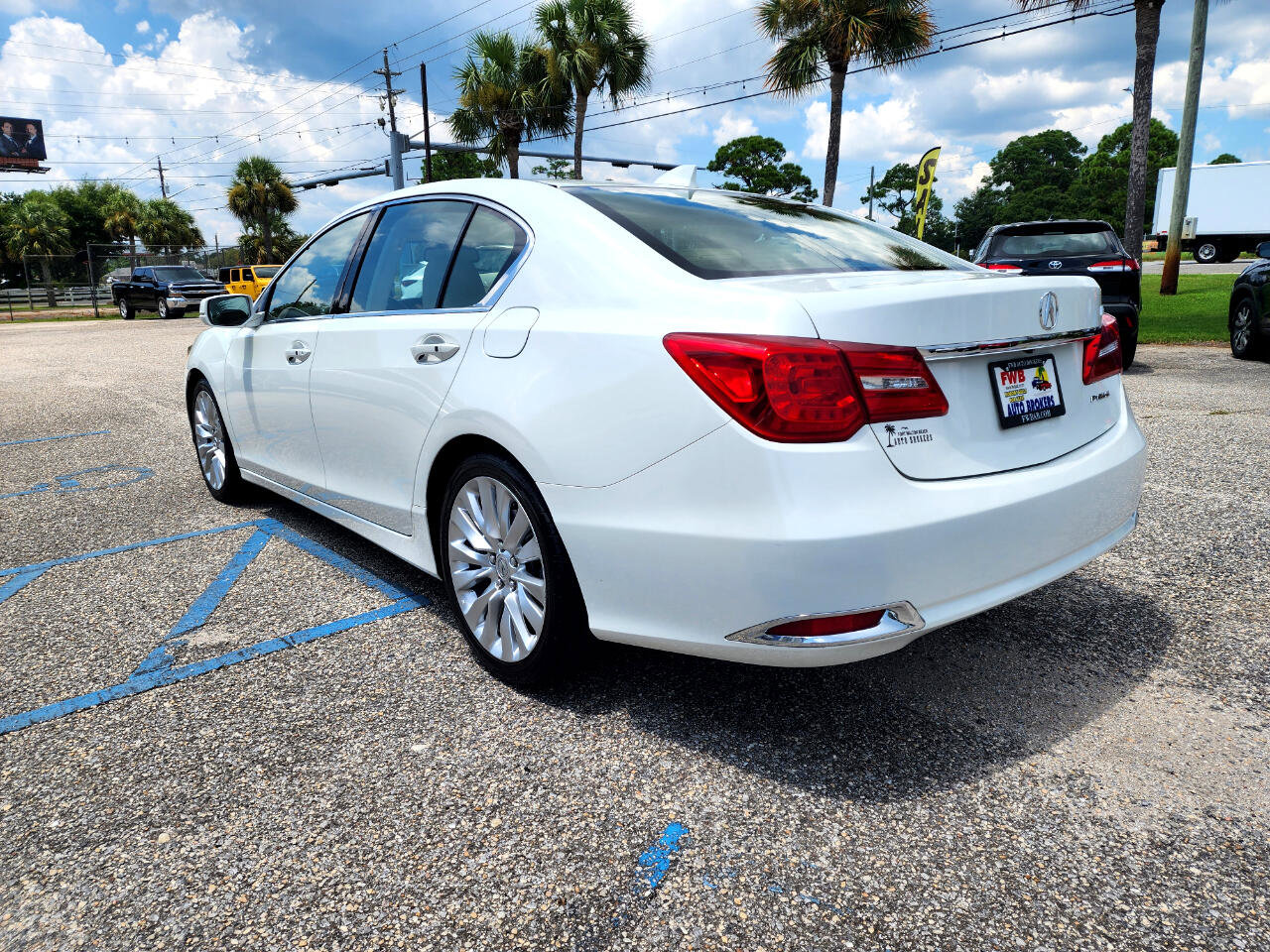 Used 2014 Acura RLX w/ Technology Package image 3