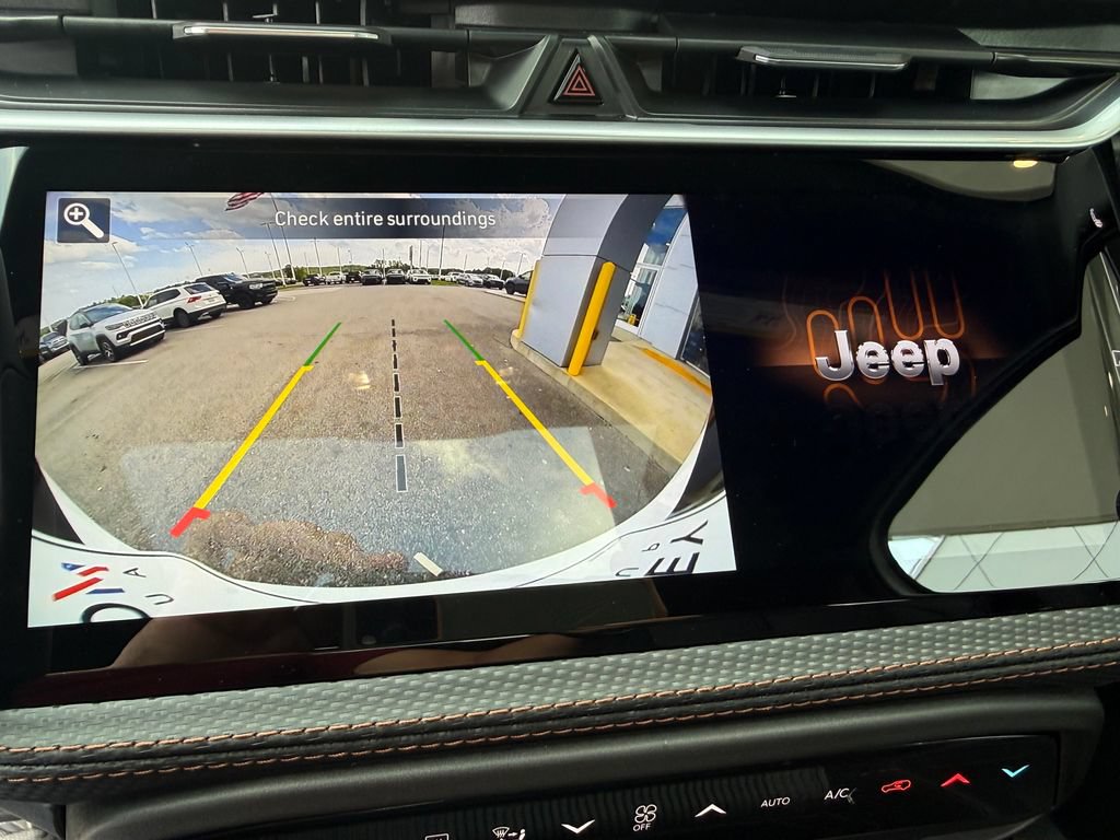 New 2026 Jeep Cherokee Overland AWD/4WD image 18