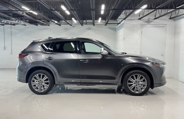 Used 2024 MAZDA CX-5 Signature AWD/4WD image 6