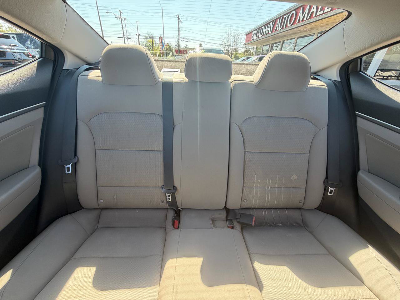 Used 2018 Hyundai Elantra SEL w/ Cargo Package FWD image 13