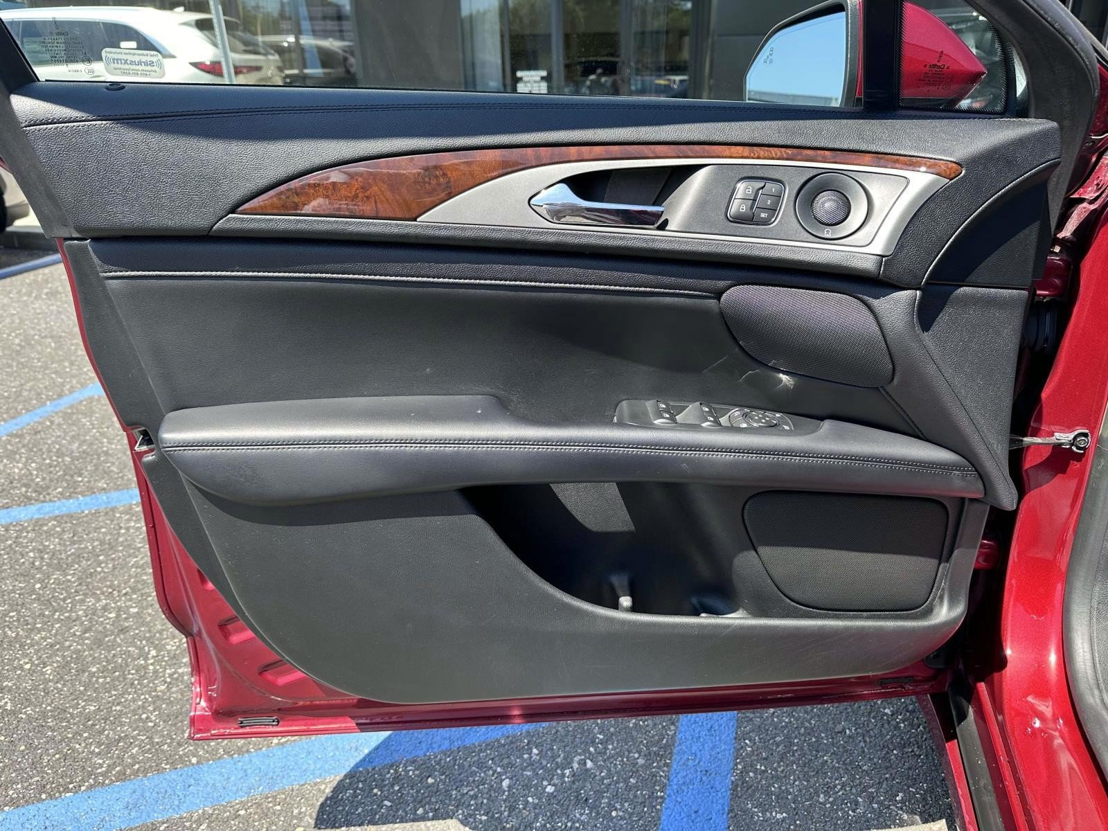 Used 2019 Lincoln MKZ Reserve w/ Reserve Plus Package AWD/4WD image 8