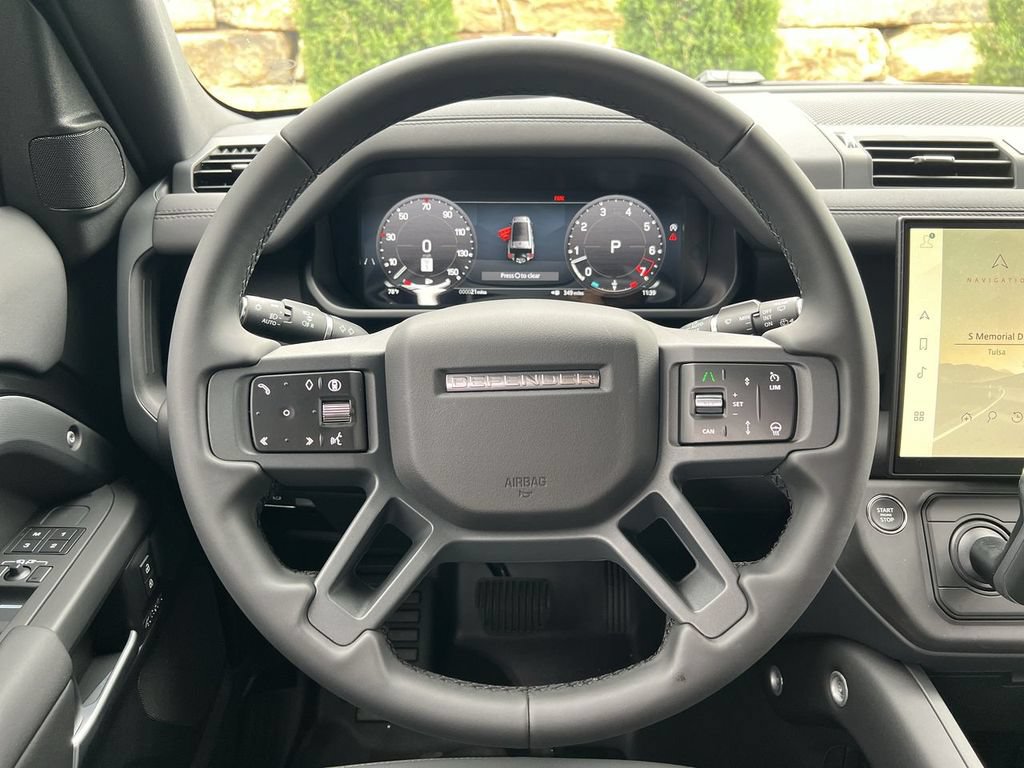New 2026 Land Rover Defender 130 X-Dynamic SE AWD/4WD image 23
