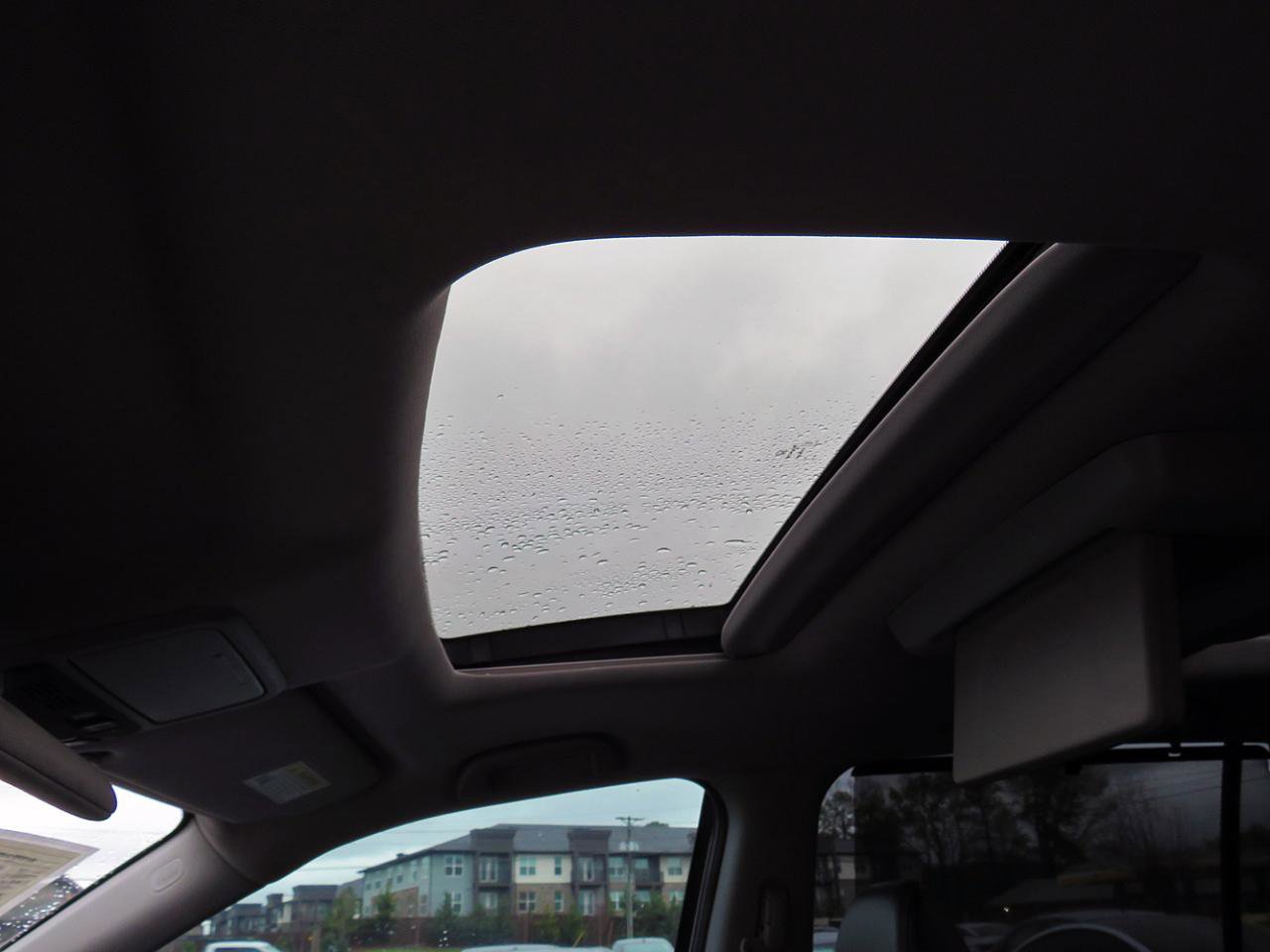 Used 2020 Honda Pilot Elite image 41