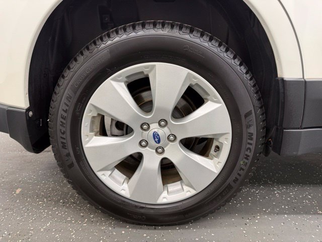 Used 2012 Subaru Outback 2.5i Limited AWD/4WD image 21