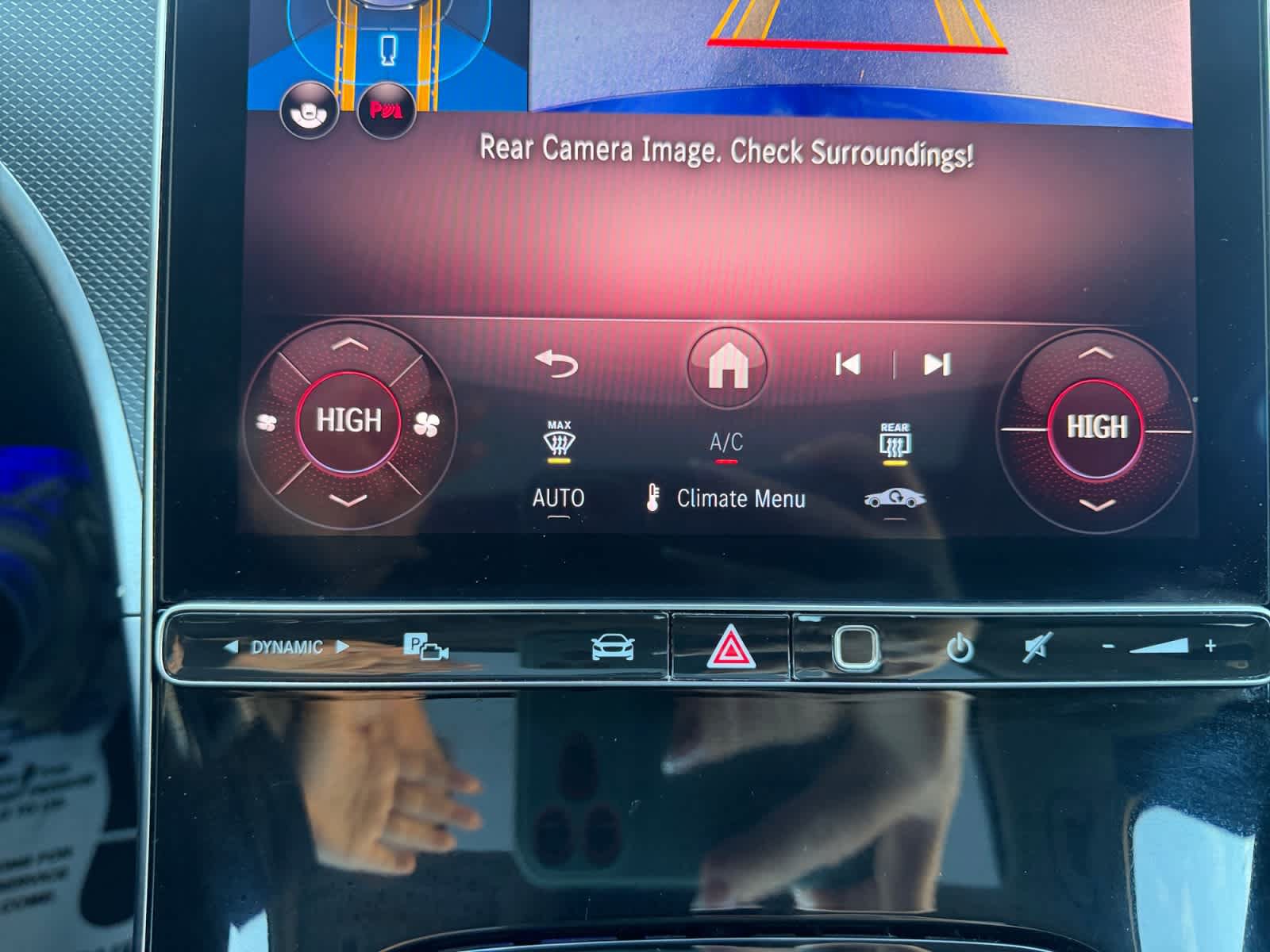 Used 2025 Mercedes-Benz C 300 4MATIC Sedan image 32