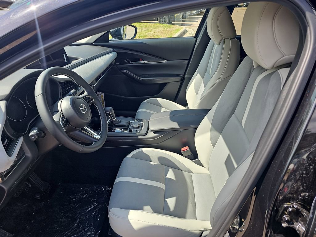 New 2026 MAZDA CX-30 Aire Edition image 16