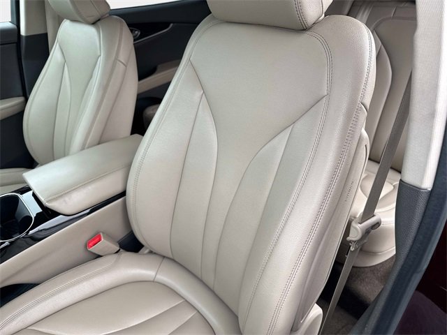 Used 2022 Lincoln Nautilus FWD image 17