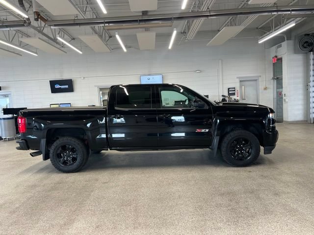 Used 2016 Chevrolet Silverado 1500 LTZ Z71 w/ LTZ Plus Package AWD/4WD image 4
