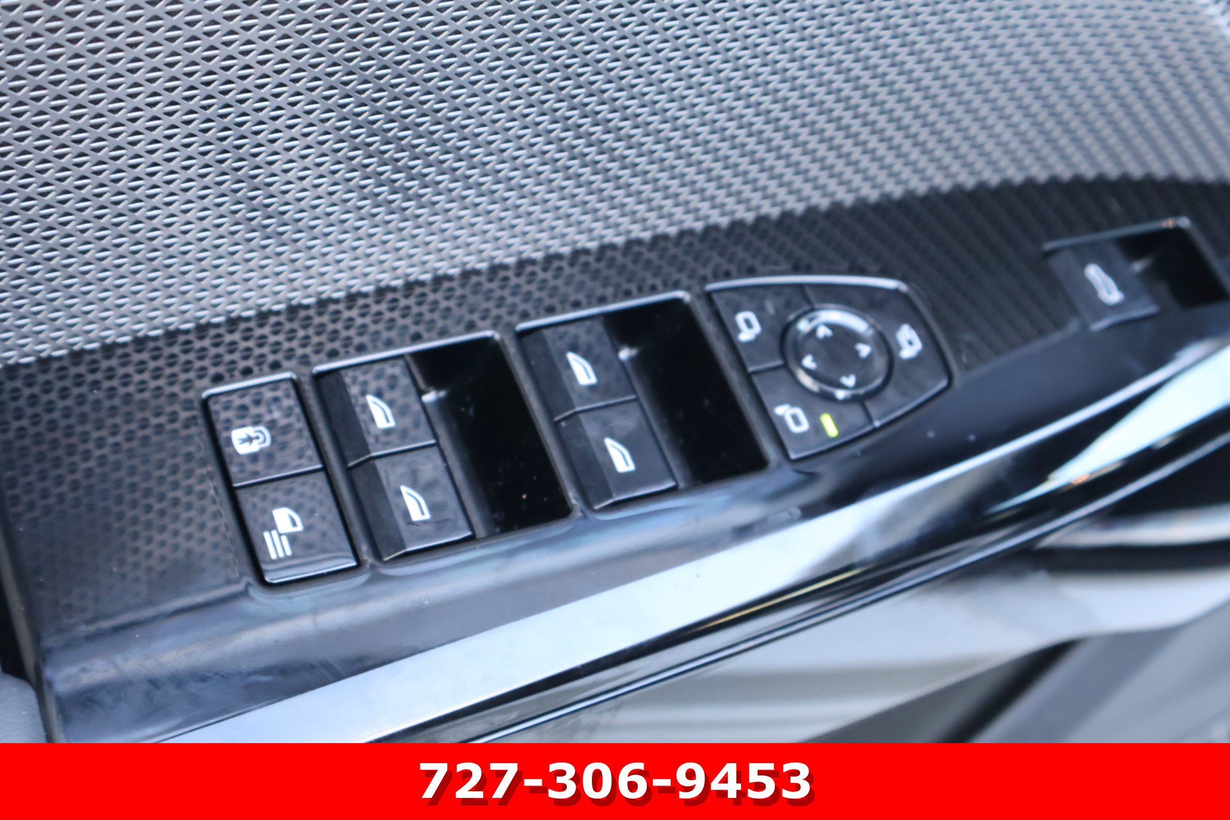 Used 2026 BMW 750e xDrive w/ Luxury Rear Seating Package AWD/4WD image 16