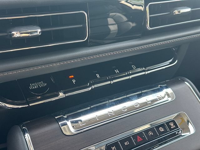 New 2026 Lincoln Aviator Reserve w/ Luxury Package RWD image 30