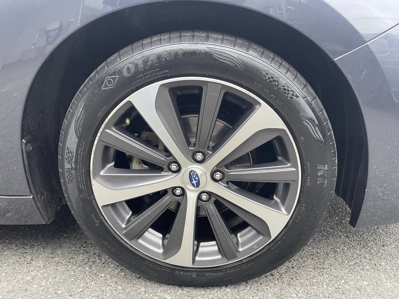 Used 2015 Subaru Legacy 2.5i Limited image 14