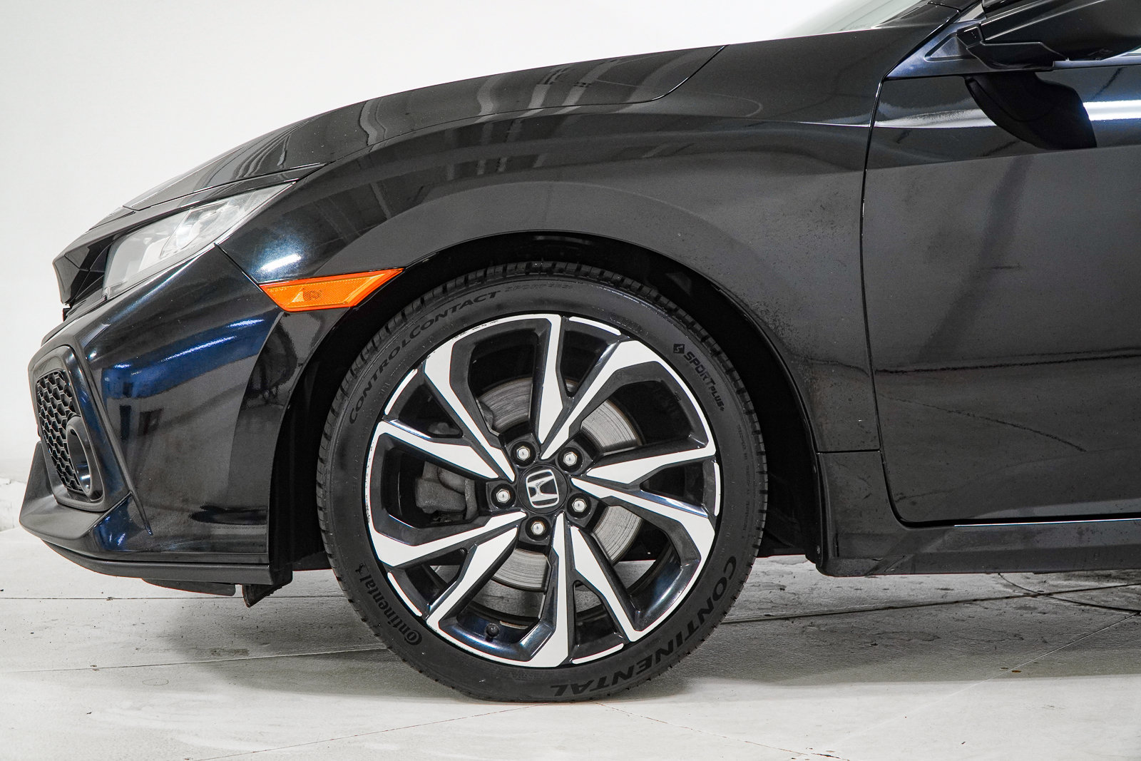 Used 2018 Honda Civic Si image 15