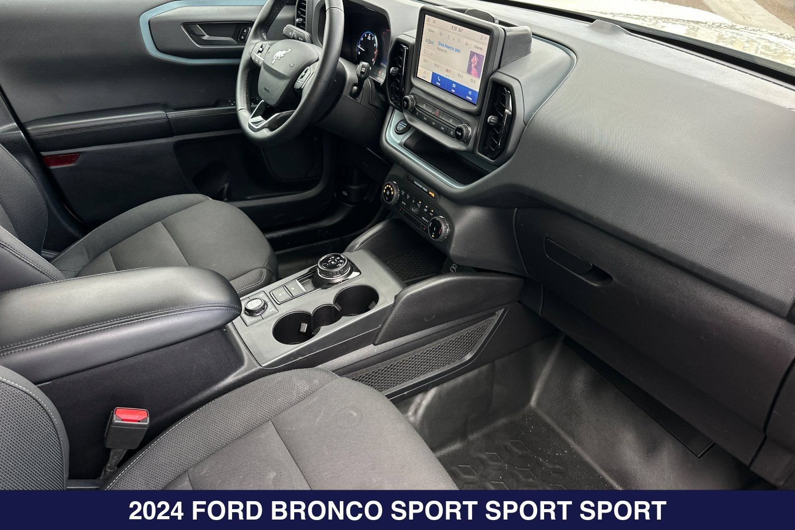 Used 2024 Ford Bronco Sport Badlands AWD/4WD image 17