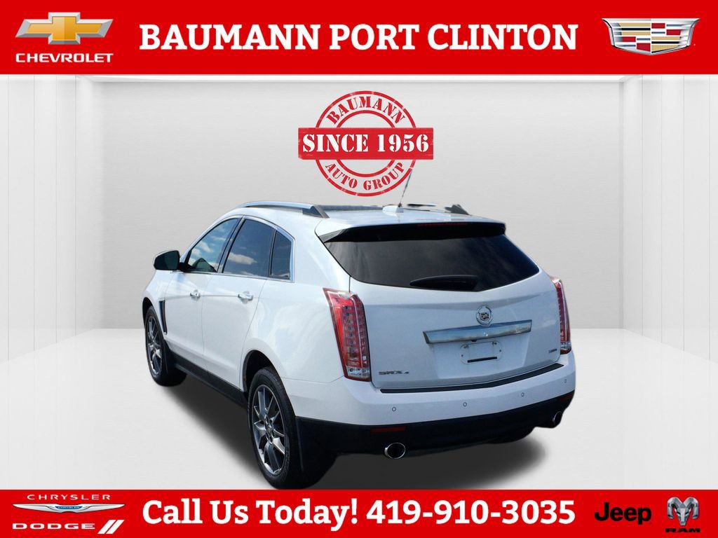 Used 2016 Cadillac SRX Performance w/ Midnight Edition Package image 8
