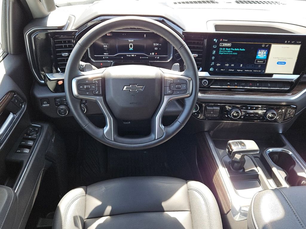 Used 2025 Chevrolet Silverado 1500 LT Trail Boss w/ Convenience Package II image 12