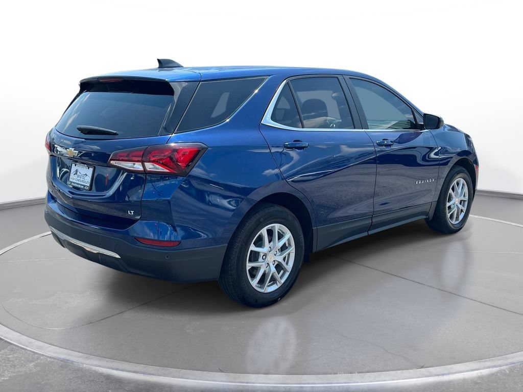 Used 2023 Chevrolet Equinox LT FWD image 4