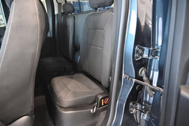 Used 2019 Chevrolet Colorado LT w/ LT Convenience Package RWD image 13