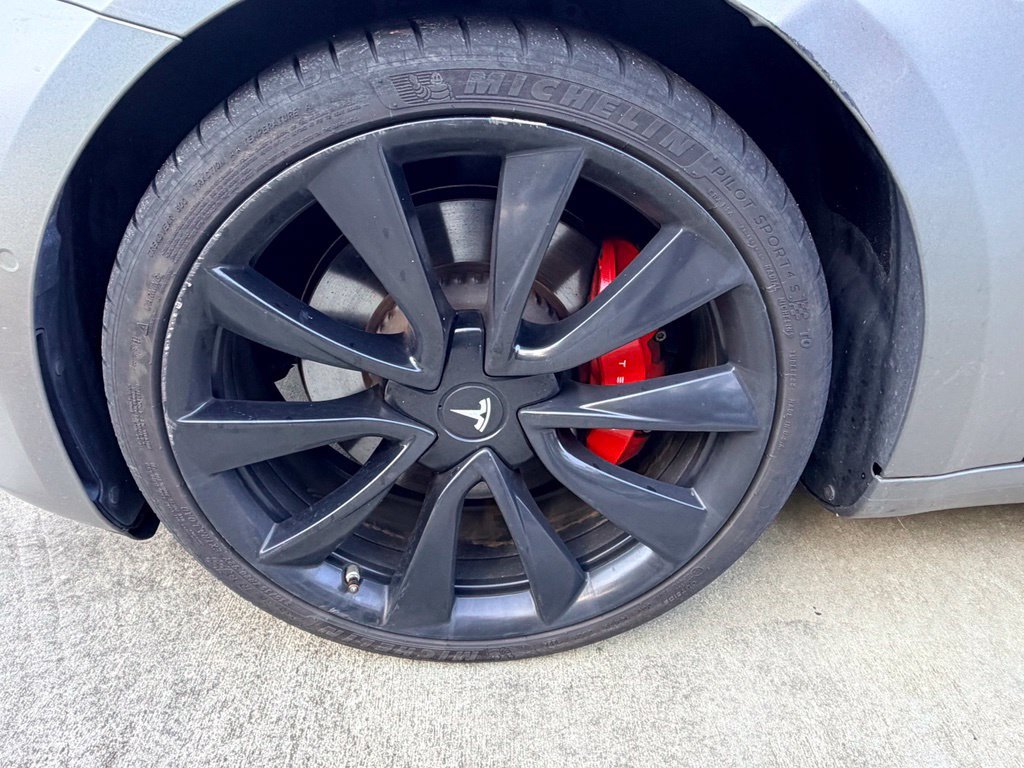 Used 2018 Tesla Model 3 Long Range AWD/4WD image 9