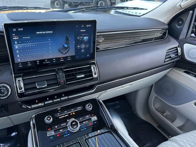 Used 2023 Lincoln Navigator Black Label AWD/4WD image 19