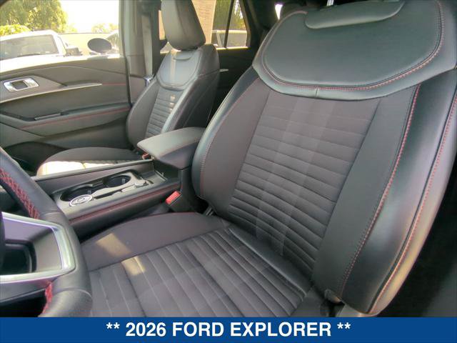 Used 2026 Ford Explorer ST-Line w/ ST-Line Street Pack RWD image 17