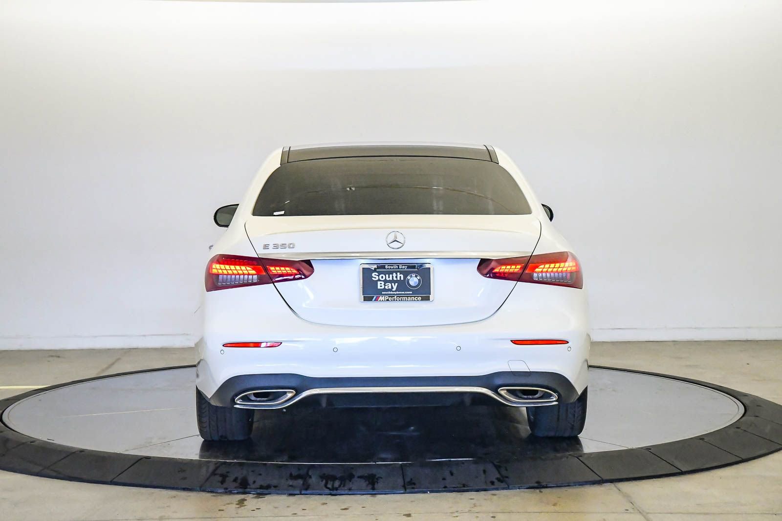 Used 2022 Mercedes-Benz E 350 Sedan w/ Driver Assistance Package image 3