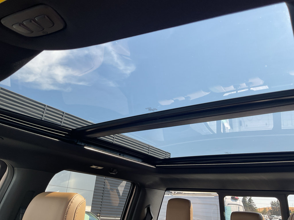 New 2025 Ford F350 Lariat w/ Lariat Ultimate Package image 23